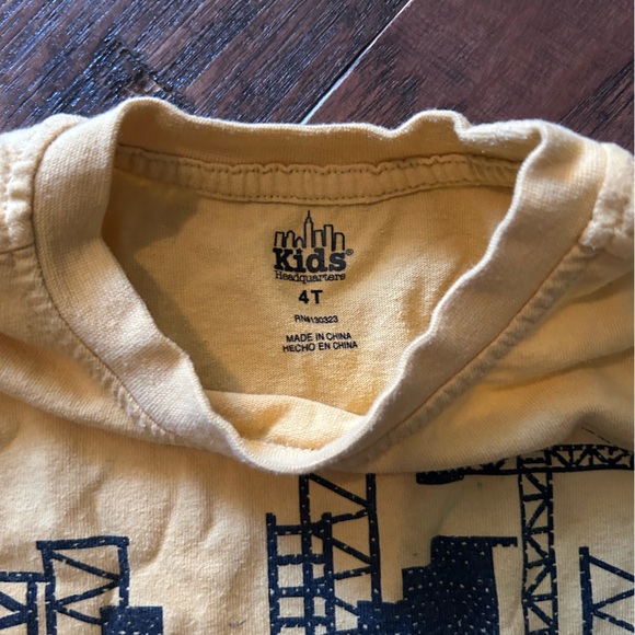 Lot of long sleeve boy 4T clothing - Picture 9 of 13